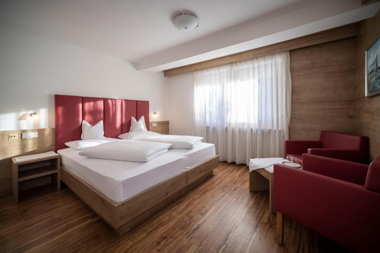 Hotel Plan Murin ลาวาลเล ภายนอก รูปภาพ
